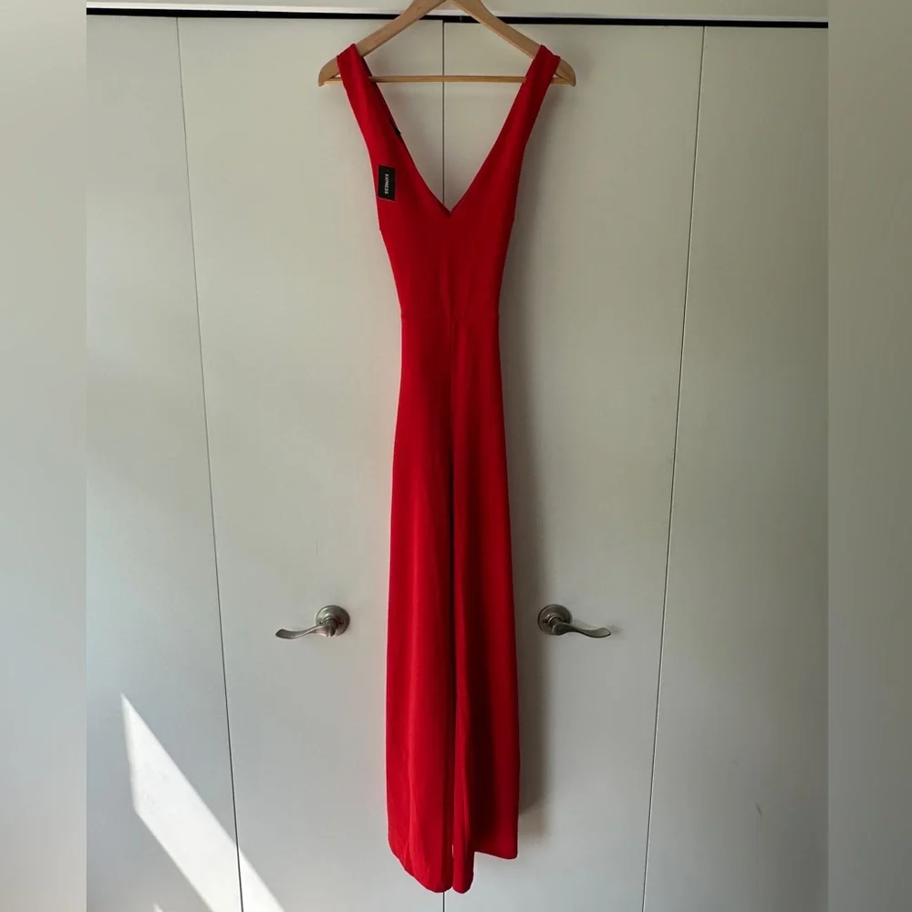 NWT Express Red Criss Cross Back Jumpsuit - Picture 4 of 10
